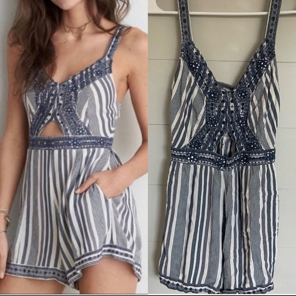 American Eagle Outfitters | Romper Size Small - Picture 1 of 13